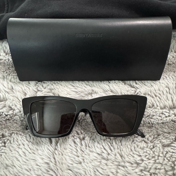 Saint Laurent Black Sunglasses - Picture 5 of 5
